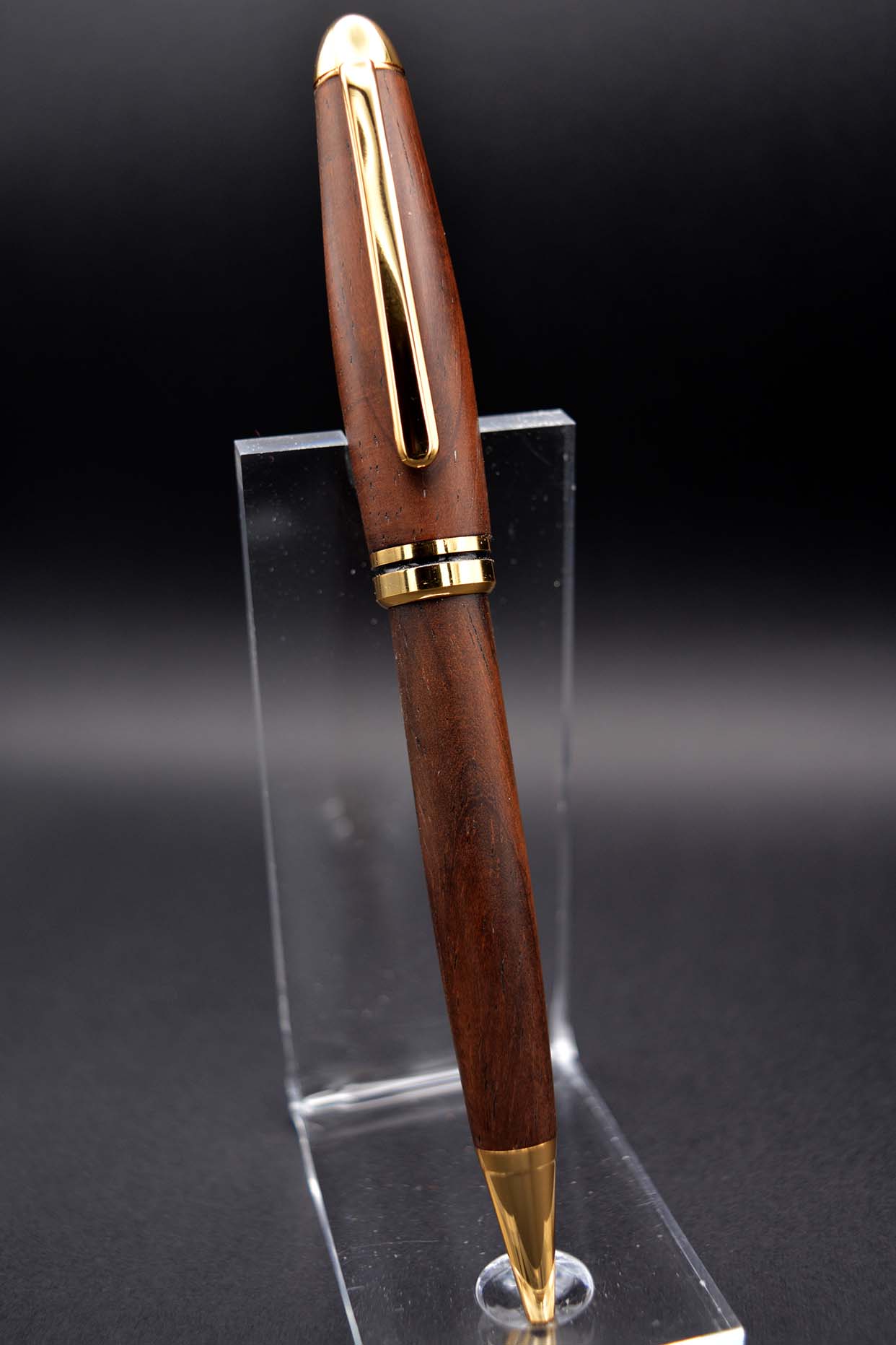 Pen P070520250006